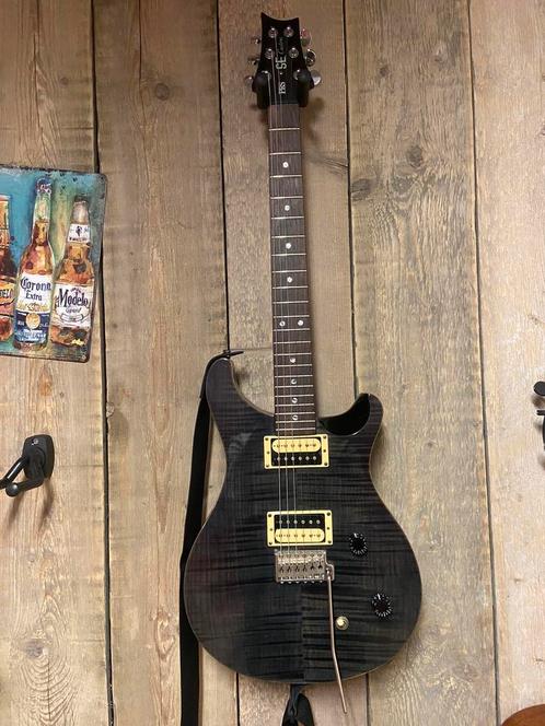 PRS SE custom., Musique & Instruments, Instruments à corde | Guitares | Électriques, Comme neuf, Solid body, Paul Reed Smith, Enlèvement