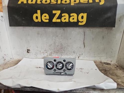 Kachel Bedieningspaneel van een Nissan Pixo, Auto-onderdelen, Dashboard en Schakelaars, Nissan, Gebruikt, 3 maanden garantie, Ophalen of Verzenden