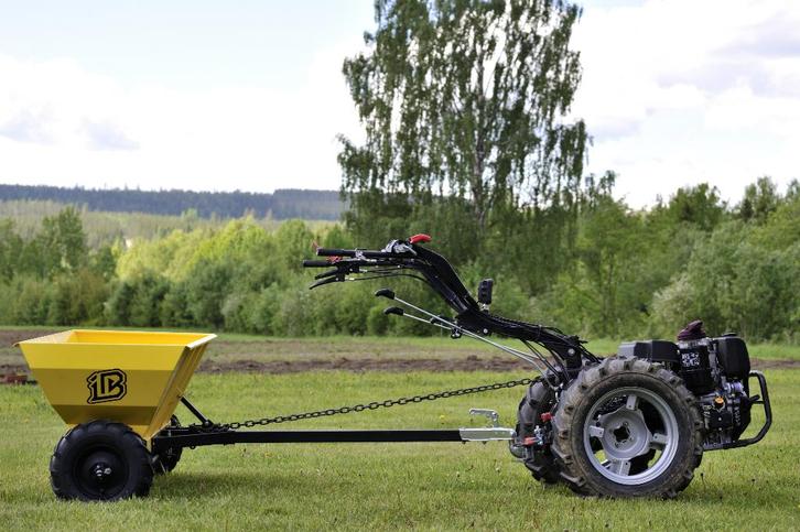 Getrokken strooier met zout, zand en kunstmest voor quad, Zakelijke goederen, Landbouw | Werktuigen, Akkerbouw, Gewasbescherming en Bemesting