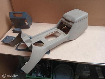Middenconsole Land Rover Discovery II 2 schakelpook cubbybox beschikbaar voor biedingen
