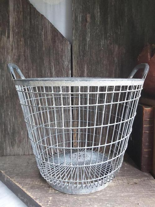 Decoratieve oude ijzeren aardappel mand /draad mand, Antiek en Kunst, Curiosa en Brocante, Ophalen of Verzenden
