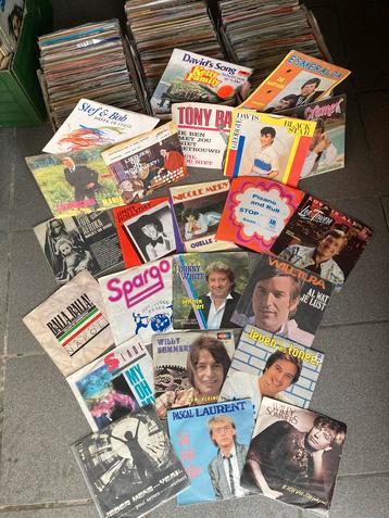 Lot van 250 SINGLES/Nederlands-Vlaams-Oldies… disponible aux enchères