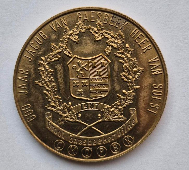 medaille 1987 600 jaar Jacob van Gaesbeek Heer van Soest, Postzegels en Munten, Penningen en Medailles, Brons, Ophalen of Verzenden