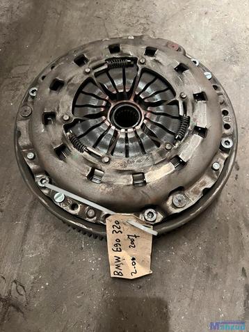 BMW 3 SERIE E90 2.0 N46B20B vliegwiel drukgroep beschikbaar voor biedingen