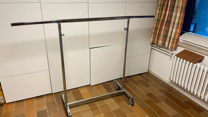 kledingrek - heel stevig, uitschuifbaar en inplooibaar, Zakelijke goederen, Kantoor en Winkelinrichting | Winkel en Inventaris