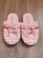 Sloffen Hello Kitty - maat 32, Kinderen en Baby's, Kinderkleding | Schoenen en Sokken, Gebruikt, Meisje, Overige typen, Ophalen of Verzenden