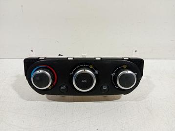 KACHEL BED. PANEEL Renault Clio IV (5R) (01-2012/08-2021) beschikbaar voor biedingen