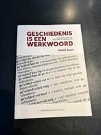 Geschiedenis is een werkwoord, Boeken, Ophalen of Verzenden, Nieuw, Violet Soen