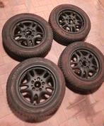Set van 4 Originele 16 inch BMW velgen met M+S banden, Auto-onderdelen, Banden en Velgen, Ophalen, 16 inch, Banden en Velgen, 205 mm