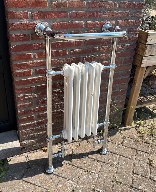 Heritage Badkamer radiator, Doe-het-zelf en Bouw, Verwarming en Radiatoren, Gebruikt, Radiator, Ophalen
