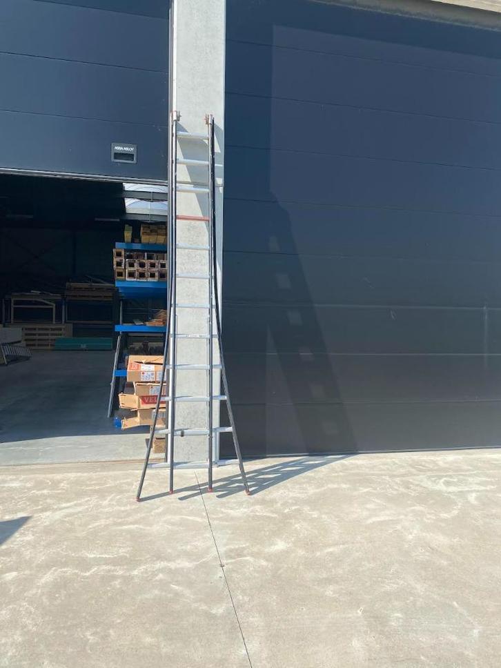 Altrex 2-delige reformladder Nevada 212 sporten, Doe-het-zelf en Bouw, Ladders en Trappen, Gebruikt, Ladder, Ophalen