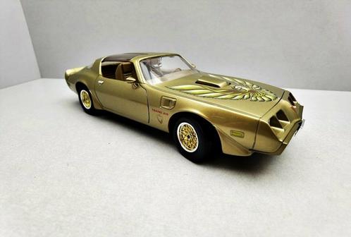 PONTIAC Firebird V8 Trans Am T-Top 1979 Gold 1/18 ERTL Neuve, Hobby en Vrije tijd, Modelauto's | 1:18, Nieuw, Auto, ERTL, Ophalen of Verzenden