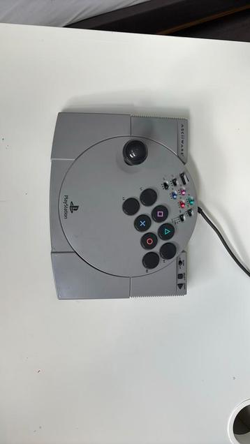 Specialized joystick PlayStation  beschikbaar voor biedingen