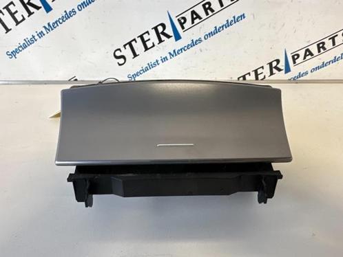 Asbak voor van een Mercedes C-Klasse, Auto-onderdelen, Interieur en Bekleding, Mercedes-Benz, Gebruikt, 3 maanden garantie, Ophalen of Verzenden