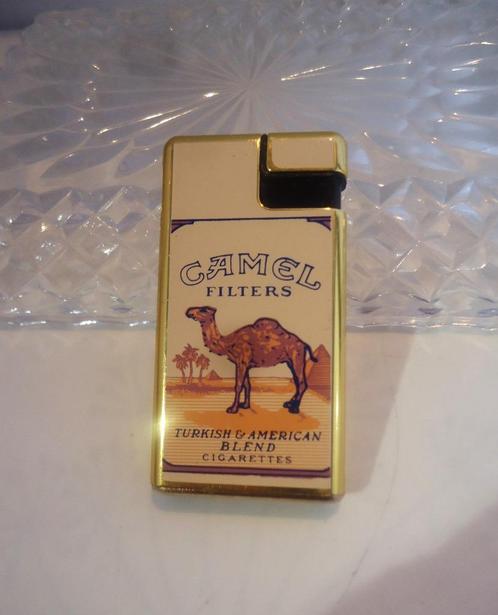 Briquet camel modèle rare Vintage 👀😎✨💑🤗🎁👌, Collections, Articles de fumeurs, Briquets & Boîtes d'allumettes, Comme neuf