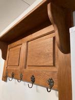 Grote eiken kapstok, Enlèvement, Bois