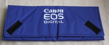 Canon Pluisvrije mat voor onderhoud van camera en lenzen. beschikbaar voor biedingen