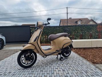 Vespa primavera 50cc A-klasse 2020 disponible aux enchères