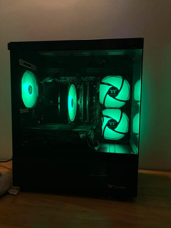 PC GAMER RTX, Informatique & Logiciels, Ordinateurs de bureau, Comme neuf, SSD, Enlèvement