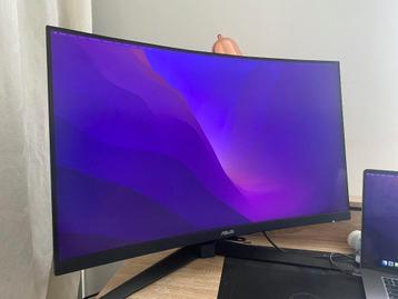 Asus TUF Gaming VG32VQ1BR gebogen scherm beschikbaar voor biedingen
