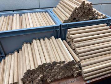 Eiken en Douglas pennen 20mm div lengtes ( Toognagels ) beschikbaar voor biedingen
