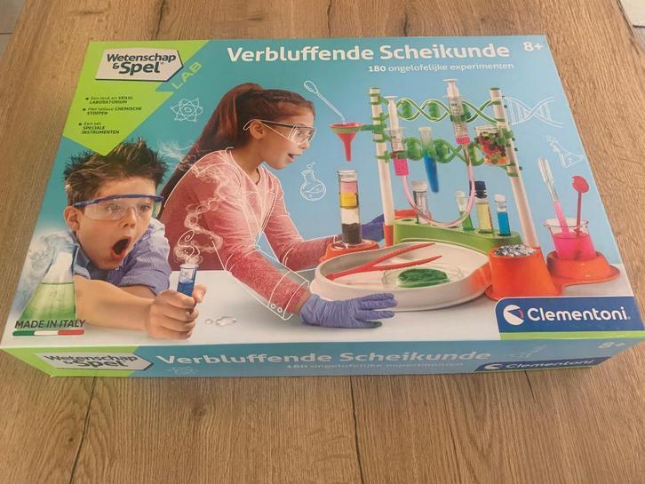 Verbluffende Scheikunde (voor kinderen 8+), Kinderen en Baby's, Speelgoed | Educatief en Creatief, Nieuw, Knutselen, Ontdekken