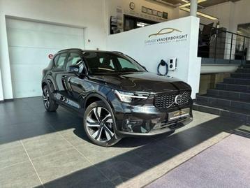 Volvo XC40 PLUS DARK BENZINE AUTOMAAT OPEN DAK FULL OPTION beschikbaar voor biedingen