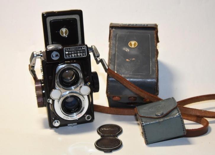 Yashica 44 LM  44 TLR camera brown color, Audio, Tv en Foto, Fotocamera's Analoog, Gebruikt, Ophalen of Verzenden