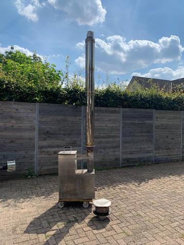 Interne hottub houtkachel zonder de pijp.  beschikbaar voor biedingen