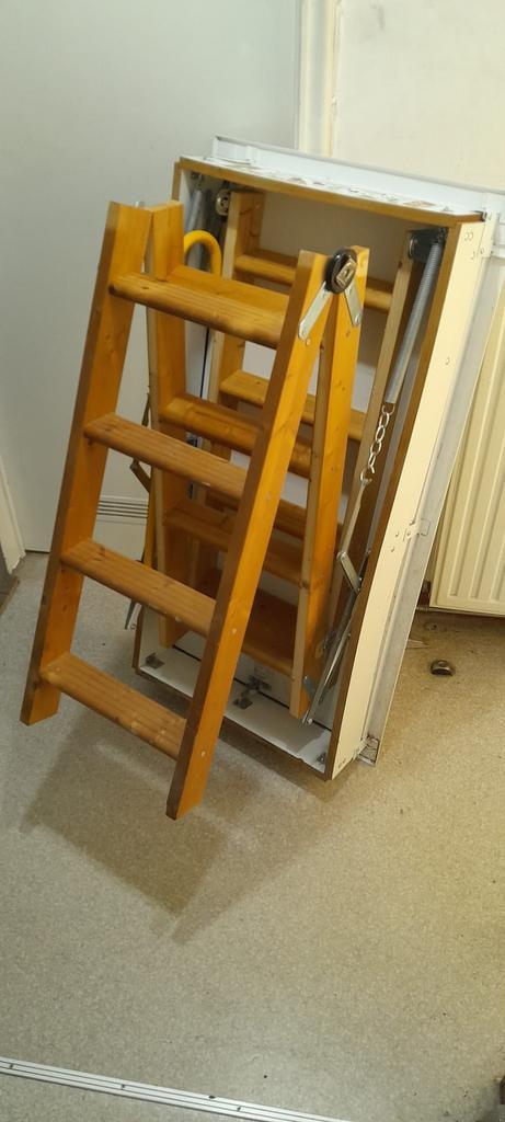 Escalier escamotable pour grenier, Bricolage & Construction, Échelles & Escaliers, Enlèvement