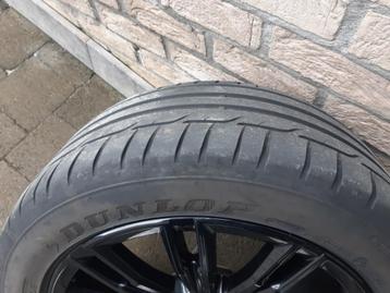 2 dunlop sport maxx RT 255/45 ZR 18 99 y in goede staat. beschikbaar voor biedingen