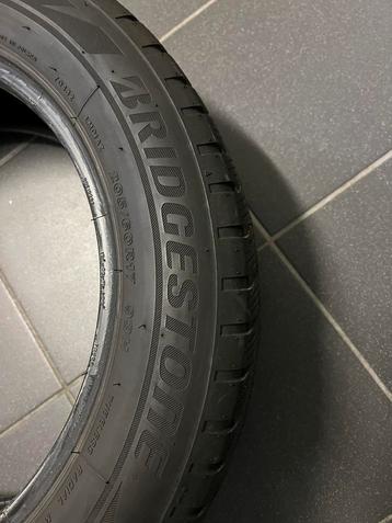 Winterbanden 2 stuks Bridgestone 17”  (205/60R17) 3000km beschikbaar voor biedingen