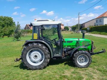 Élévateur avant Deutz Agrocompact F90 à voie étroite avec ca, Deutz - Fahr, 80 à 120 ch, Enlèvement, Utilisé