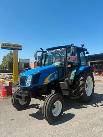 New holland t5030 tractor 1762werkuren beschikbaar voor biedingen
