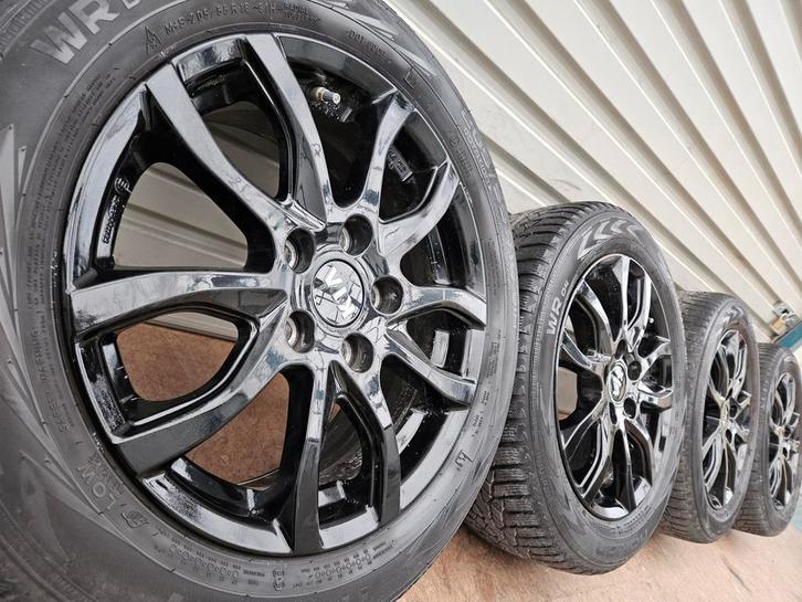16 inch Kia Niro  Ceed  Carens Optima velgen winterbanden, Auto-onderdelen, Besturing, Kia, Ophalen of Verzenden