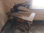 Ancienne machine a coudre industrielle, Ophalen