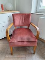 Vintage retro fauteuil hout bordeauxrode stof, Antiek en Kunst, Ophalen