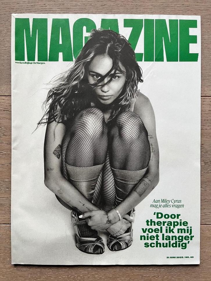 MILEY CYRUS - coverstory DM Magazine * 2025 * NIEUW, Boeken, Tijdschriften en Kranten, Nieuw, Muziek, Film of Tv, Ophalen of Verzenden