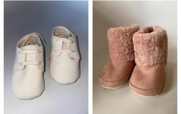 Lot de chaussons chaussures bébé 6 - 12 mois  disponible aux enchères