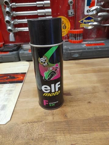 Oude volle oliekan elf moto f5w beschikbaar voor biedingen