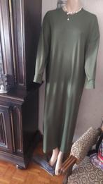 Longue robe vert kaki nouvelle robe tjrs etiquette, Kleding | Dames, Jurken, Ophalen, Nieuw, Groen