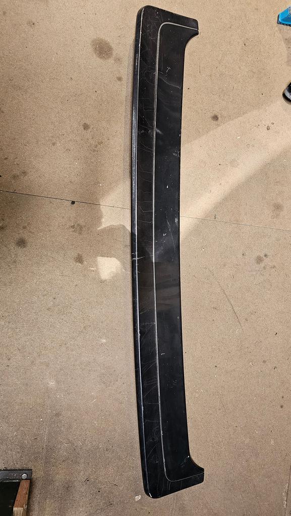 M tech 1 achterklep spoiler BMW 3 serie E30 sedan  1923695, Auto-onderdelen, Carrosserie, Achterklep, BMW, Gebruikt, Herkomst onderdeel bekend