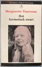Het hermetisch zwart.  Marguerite Yourcenar, Boeken, Ophalen of Verzenden, Zo goed als nieuw