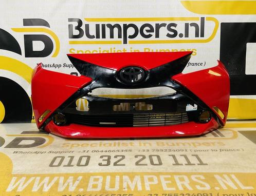 BUMPER Toyota Aygo 2014-2017 VOORBUMPER 2-D1-8174z, Autos : Pièces & Accessoires, Carrosserie & Tôlerie, Pare-chocs, Avant, Utilisé