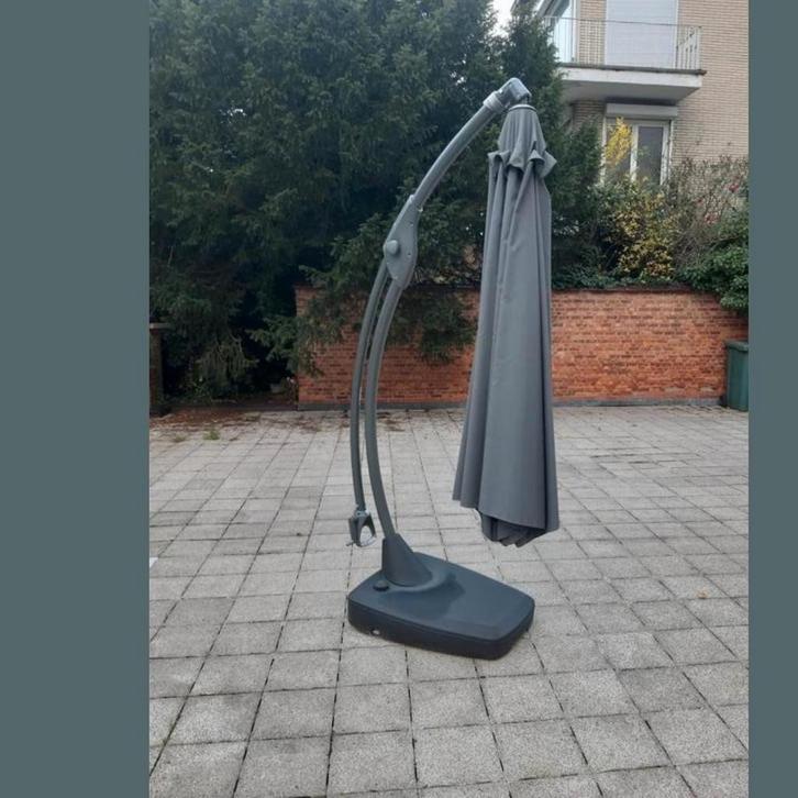 Mooie zweefparasol van topmerk EVERİTE, Jardin & Terrasse, Parasols, Utilisé, Parasol flottant, 2 à 3 mètres, Inclinable, Réglable