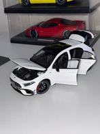 Mercedes A45s amg 1/18 NZG, Comme neuf, Autres marques, Voiture