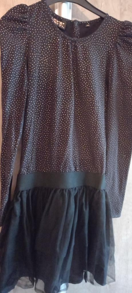 zwarte jurk met tule rokje maat 140, Kinderen en Baby's, Kinderkleding | Maat 140, Zo goed als nieuw, Meisje, Jurk of Rok, Ophalen of Verzenden