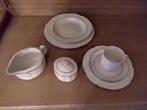 Porseleinen servies Arabella, Huis en Inrichting, Keuken | Servies, Ophalen, Bord(en)