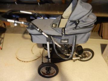 kinderwagen omvormbaar tot zitwagen beschikbaar voor biedingen