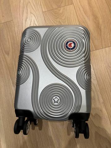 Nieuwe 35L 55x35x20 burst-behuizing beschikbaar voor biedingen